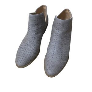 Life Stride Slip On Essential Beige Booties